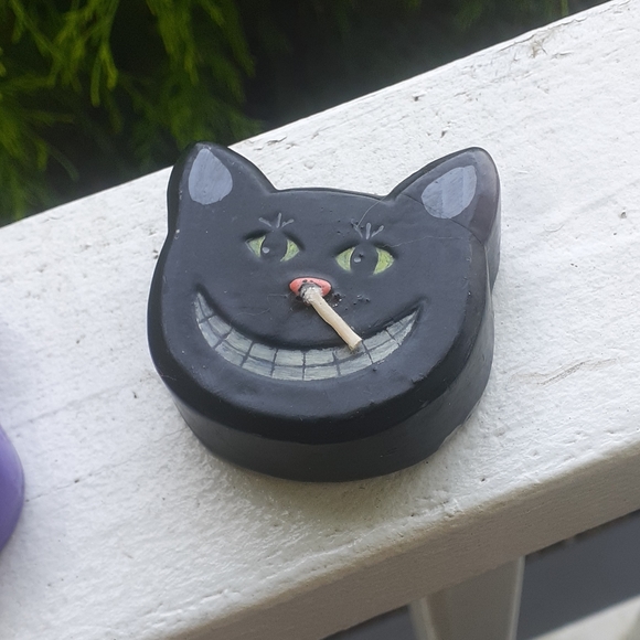 VINTAGE HALLOWEEN CANDLES!!! - Picture 4 of 9